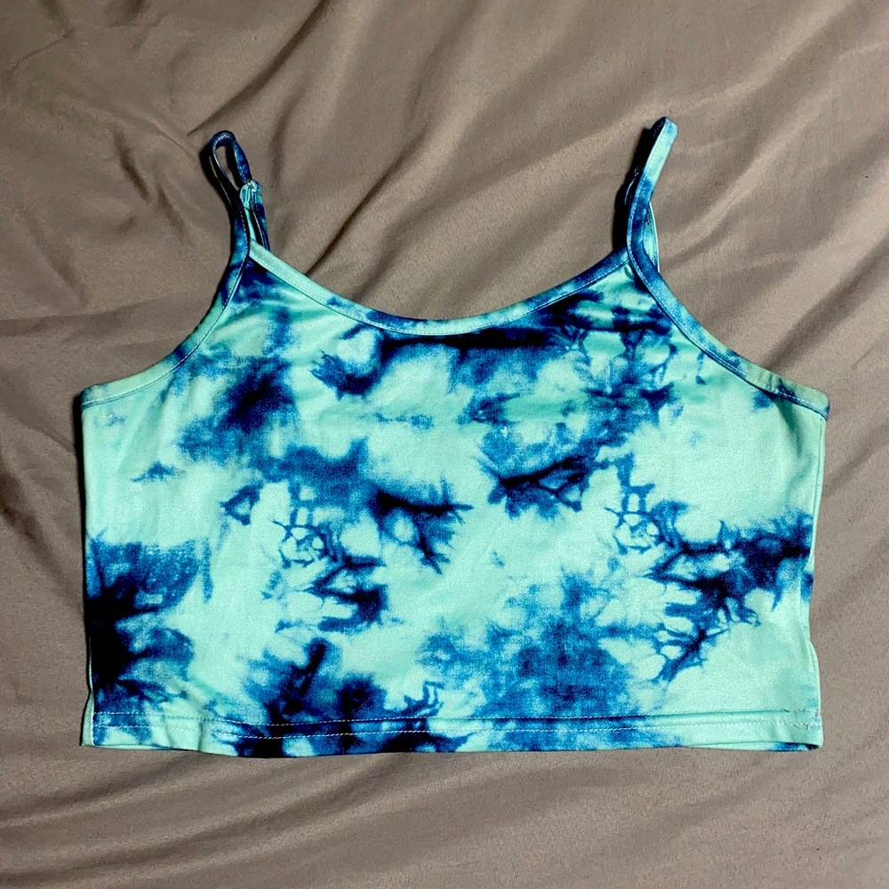 Tie-Dye Crop-Tank